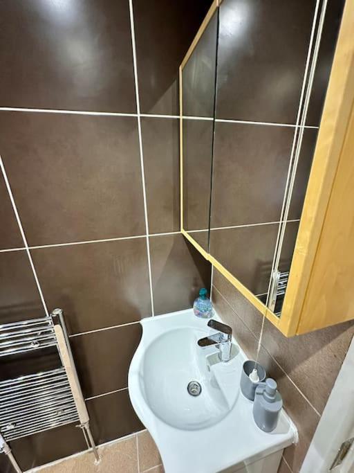 شقة 3 Bed Hackney/Harringay Flat لندن المظهر الخارجي الصورة